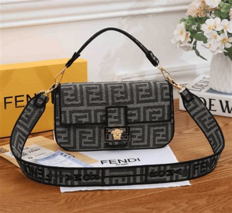 tas fendi wanita